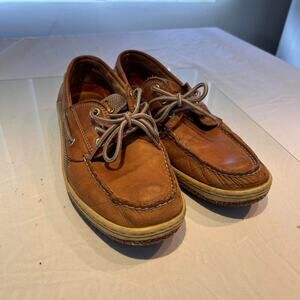 Sperry brown leather boat shoes